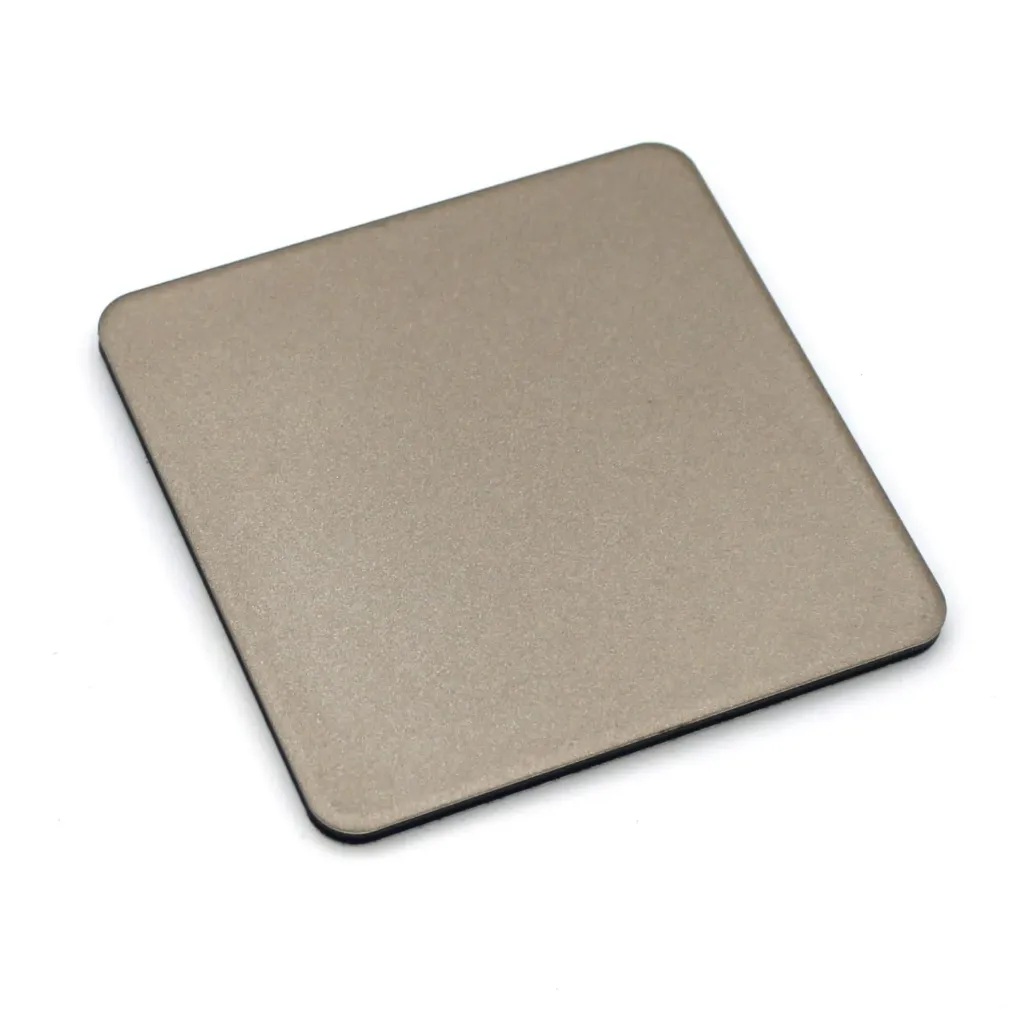 [B324MCU12193048C1] MCU Mica Champagne ACM Sheets (BM, 1219 x 3048 (48 x 120))